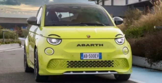 Abarth 500e: nuevo precio de acceso para el 'escorpión' deportivo de 154 CV