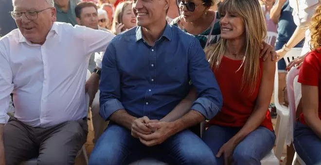 El PSOE revierte la citación del juez Peinado y la convierte en el motor del final de la campaña: "¡Begoña, Begoña!"