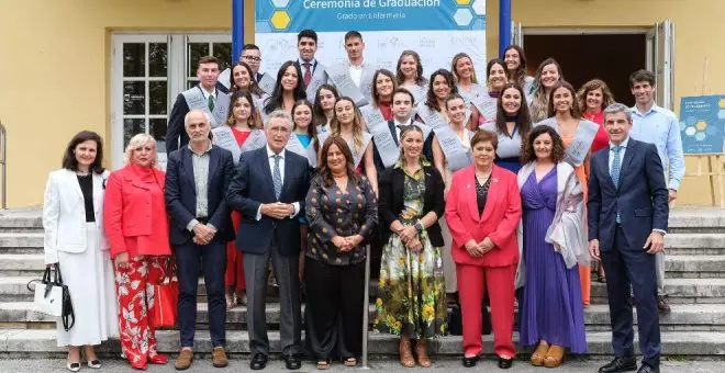 Graduada la IV promoción de Enfermería de la Escuela Hospital Mompía