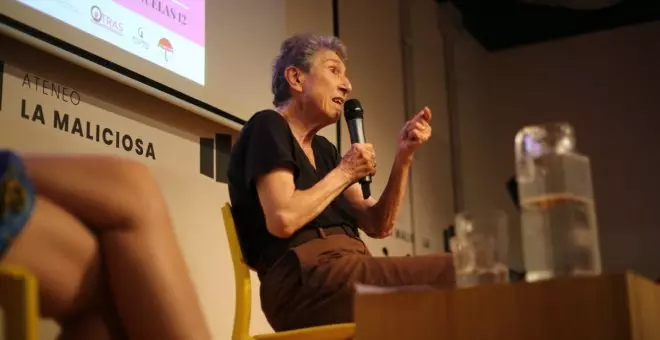 Silvia Federici: "El feminismo debería dejar de perseguir el trabajo sexual y centrarse en decir 'no' a la guerra"