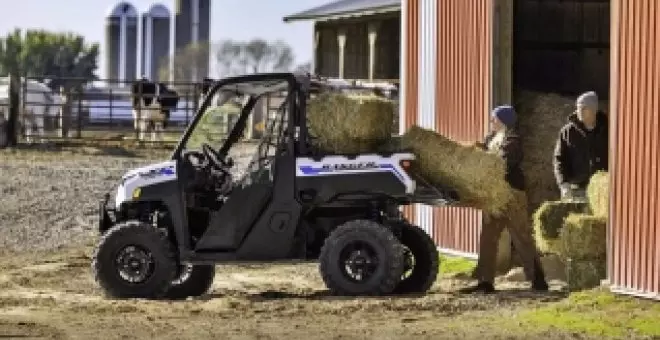 Polaris Ranger XP Kinetic 2024: no es un coche ni un tractor, pero es 4x4 y perfecto para el trabajo y el ocio