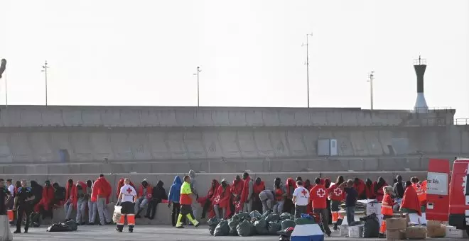 Principio de acuerdo entre el Gobierno y Canarias para reformar la distribución de menores migrantes