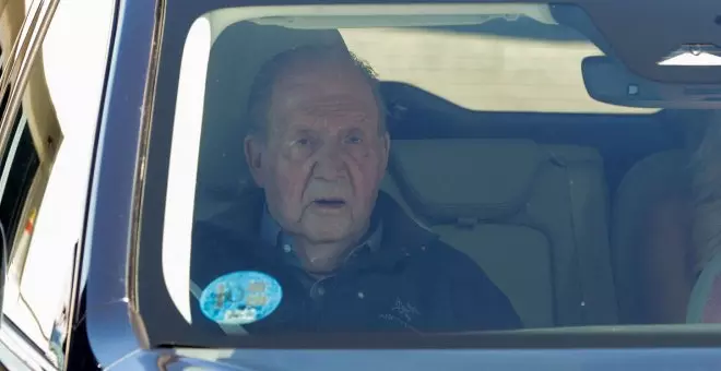 Juan Carlos I aterriza en Vigo en su quinta visita a España desde 2023