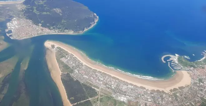 El borrador del decreto para regular pisos turísticos en Cantabria saldrá en "unos días"