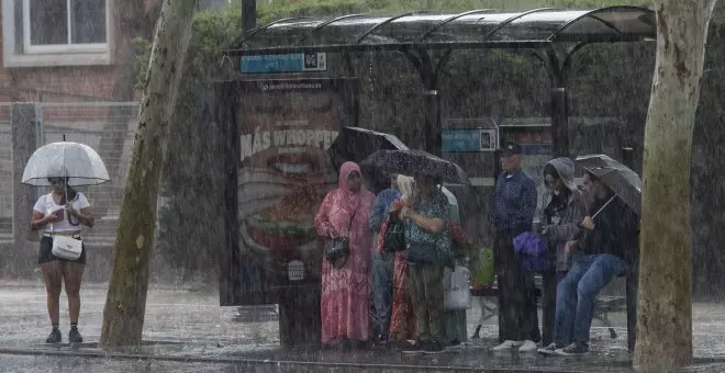 Alerta amarilla en ocho comunidades por lluvia, tormentas y mala mar