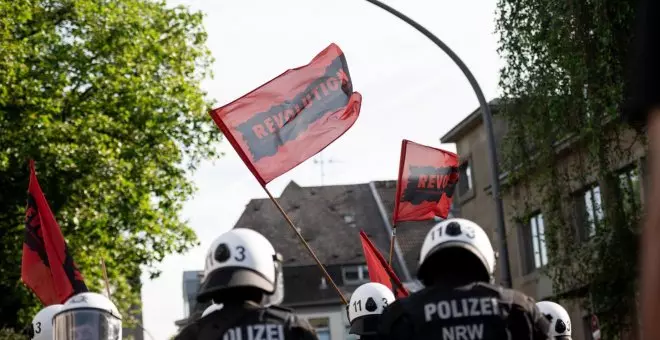 Cientos de personas se manifiestan por el congreso de la ultraderechista AfD en Essen