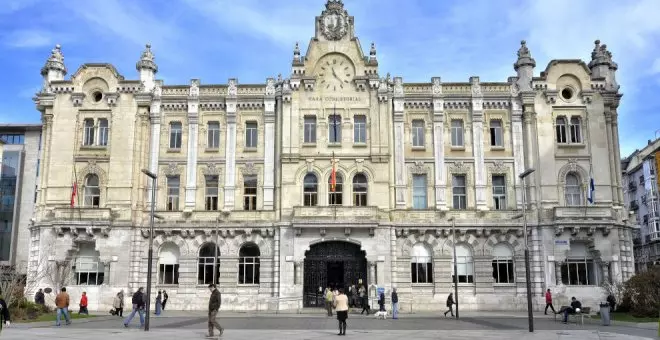 El PRC pide iluminar el Ayuntamiento con los colores de Cantabria el Día de las Instituciones