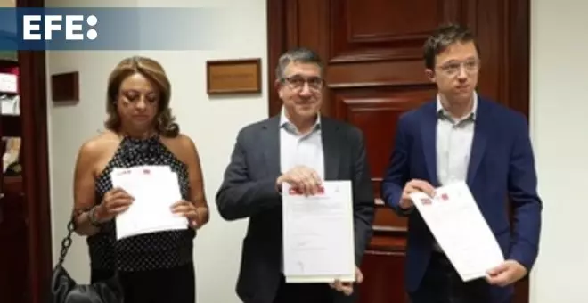 PSOE, Sumar y CC registran en el Congreso reforma de la Ley de Extranjería