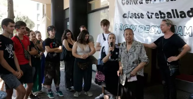 La mobilització popular força la suspensió del desnonament d'una veïna de 84 anys del barri de Pedret de Girona