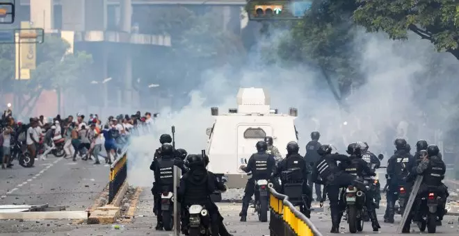 Denuncian la muerte de 11 manifestantes durante las protestas tras la victoria electoral de Maduro en Venezuela