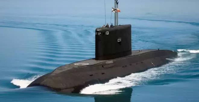 Ucrania asegura haber atacado un submarino ruso en Crimea