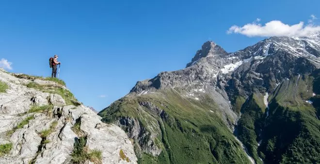 Cómo ir a la montaña solo de forma segura