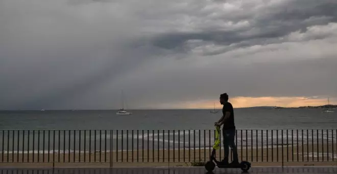 Una DANA ocasionará lluvias y tormentas en gran parte de España: esta es la previsión del tiempo en cada comunidad