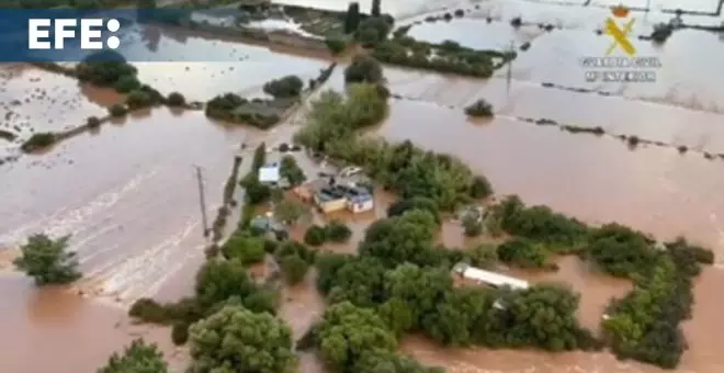 Ocho tramos de carreteras de Menorca permanecen cortados por inundación