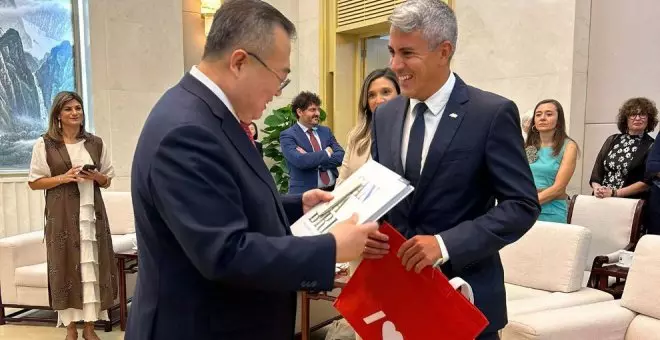 Zuloaga viaja a China junto a compañeros del PSOE para promover relaciones con Cantabria