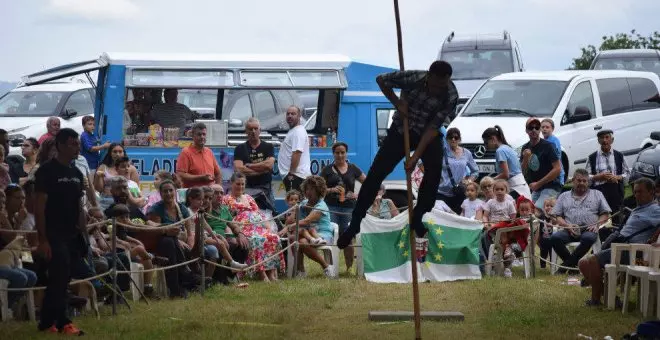 Vuelve a la campa de la Virgen de Valencia el concurso de salto pasiego