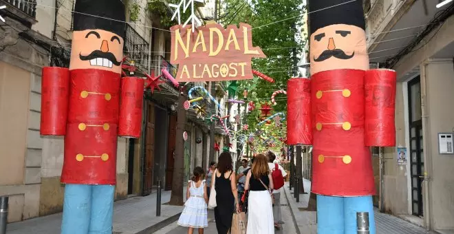 El carrer Finlàndia guanya el primer premi del concurs de guarnits de Sants