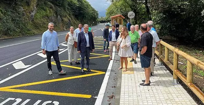 Instalado un apartadero con marquesina para el transporte en autobús en Jesús del Monte