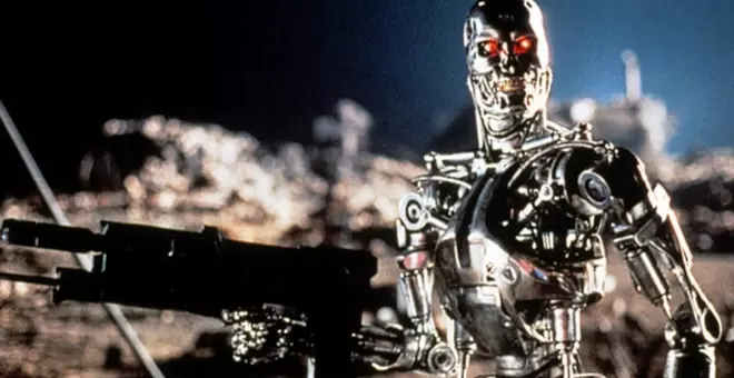 Otras miradas - Skynet, el último meme del verano y la ansiedad tecnológica