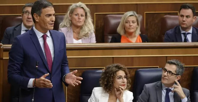 Sánchez se aferra a la legislatura pese a las alianzas de PP, Vox y Junts: "Los datos invitan al optimismo"