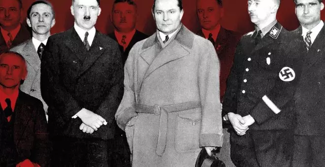 Cianuro, disparos en la cabeza y ahorcamientos misteriosos: ¿por qué se suicidaron los líderes nazis?