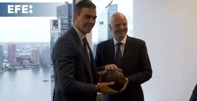 Pedro Sánchez se reúne con el presidente de la FIFA, Gianni Infantino