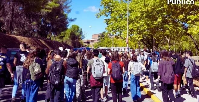 Estudiantes universitarios salen a la calle en apoyo al pueblo palestino y contra el genocidio en Gaza