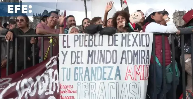 Sheinbaum toma el mando en el Zócalo entre la esperanza y la nostalgia de su predecesor