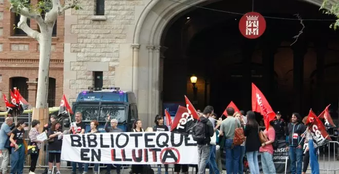 Els bibliotecaris de Barcelona fan vaga coincidint amb la Trobada Internacional de Biblioteques