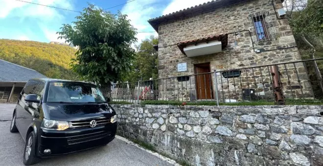 El alumnado de Bejes, Espinama y la escuela de La Hermida nunca ha dejado de tener transporte escolar