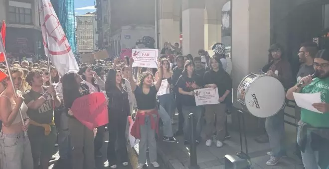 Los estudiantes y docentes cántabros exigen conocer el modelo de examen de la PAU