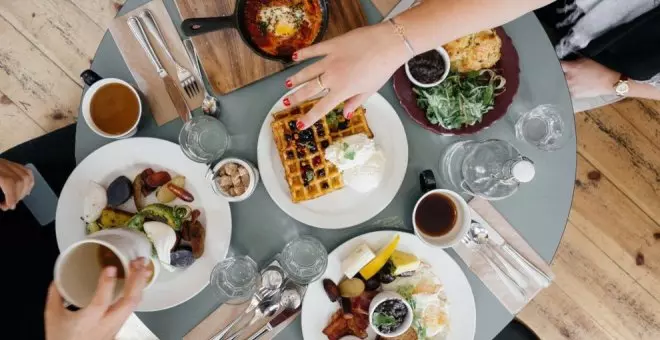 El desayuno afecta de manera diferente a la salud y niveles de energía de hombres y mujeres