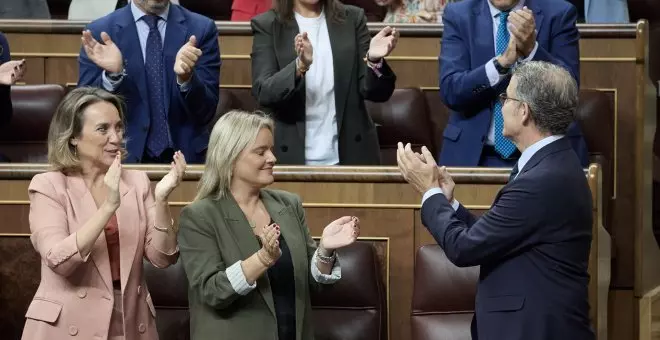 El PP emula a los ultras para trasladar el debate político a los tribunales