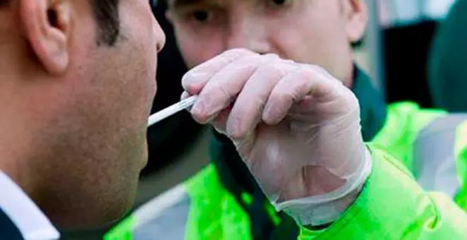 Cuatro conductores positivos en alcohol y en drogas en Santander en las últimas horas