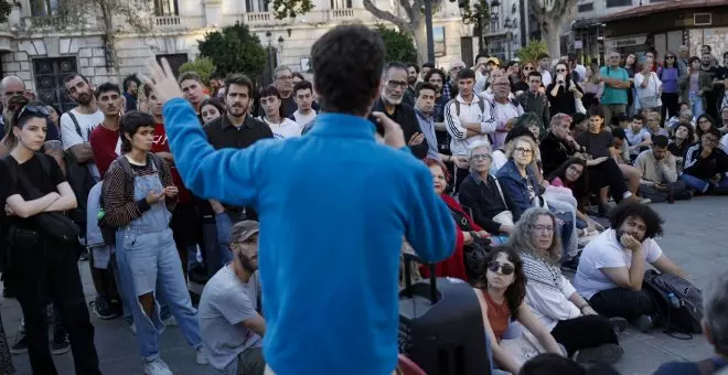 La acampada por la vivienda en València critica la "inacción" de las instituciones y pide reunirse con sus representantes