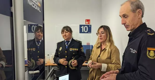 La Policía Nacional implanta el DNI Exprés, un "novedoso y ágil" sistema de expedición