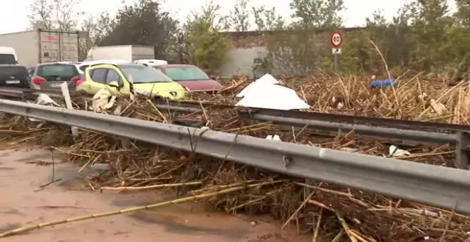 Miles de conductores permanecen atrapados en la A3