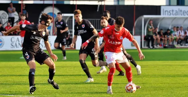 El Laredo cae ante el líder invicto de la liga