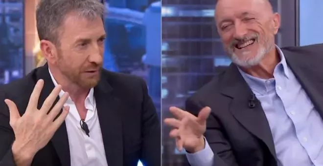 Pablo Motos y Arturo Pérez-Reverte, 'cuñadeando' en 'El Hormiguero' con la DANA o el 'caso Errejón': "Sale caspa hasta de la foto"