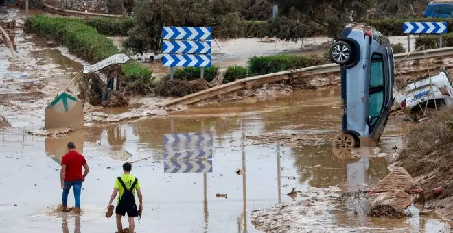 Afectados por la DANA en València, obligados a trabajar o a coger vacaciones: "Es una barbaridad"