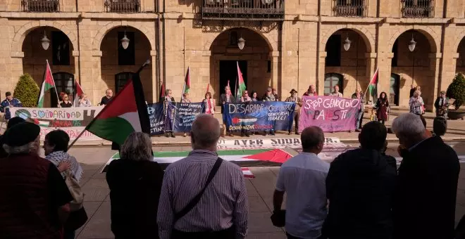 Las banderas palestinas ondean en Avilés