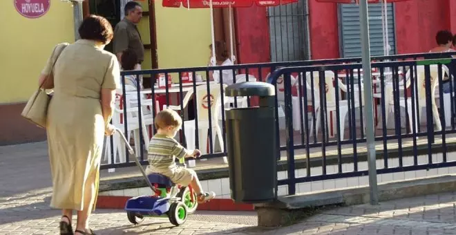 Las ayudas de 300 euros por nacimiento o adopción se podrán solicitar próximamente