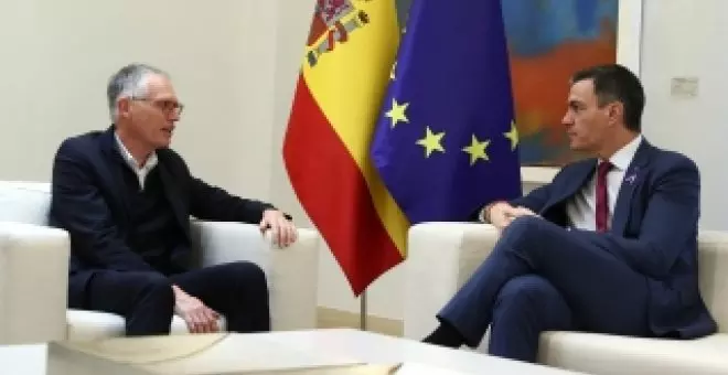 El CEO de Stellantis, Carlos Tavares, pide ayuda a España durante una reunión con el presidente del Gobierno