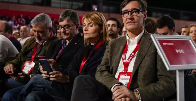 El PSOE pacta un texto sobre financiación autonómica que reconoce singularidades y satisface tanto a Illa como a Page