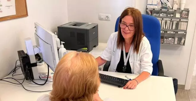 Los cántabros esperan menos de cuatro días para tener una cita presencial con el médico de familia